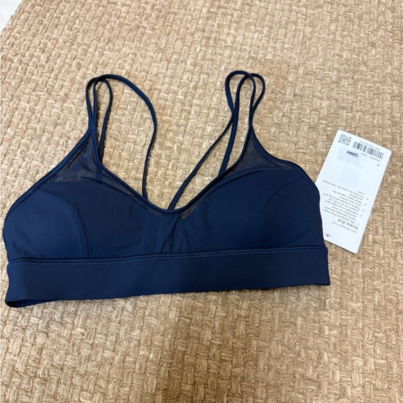 Lululemon Anew Strapy Sports Bra Navy Size 4 NWT - Picture 1 of 5